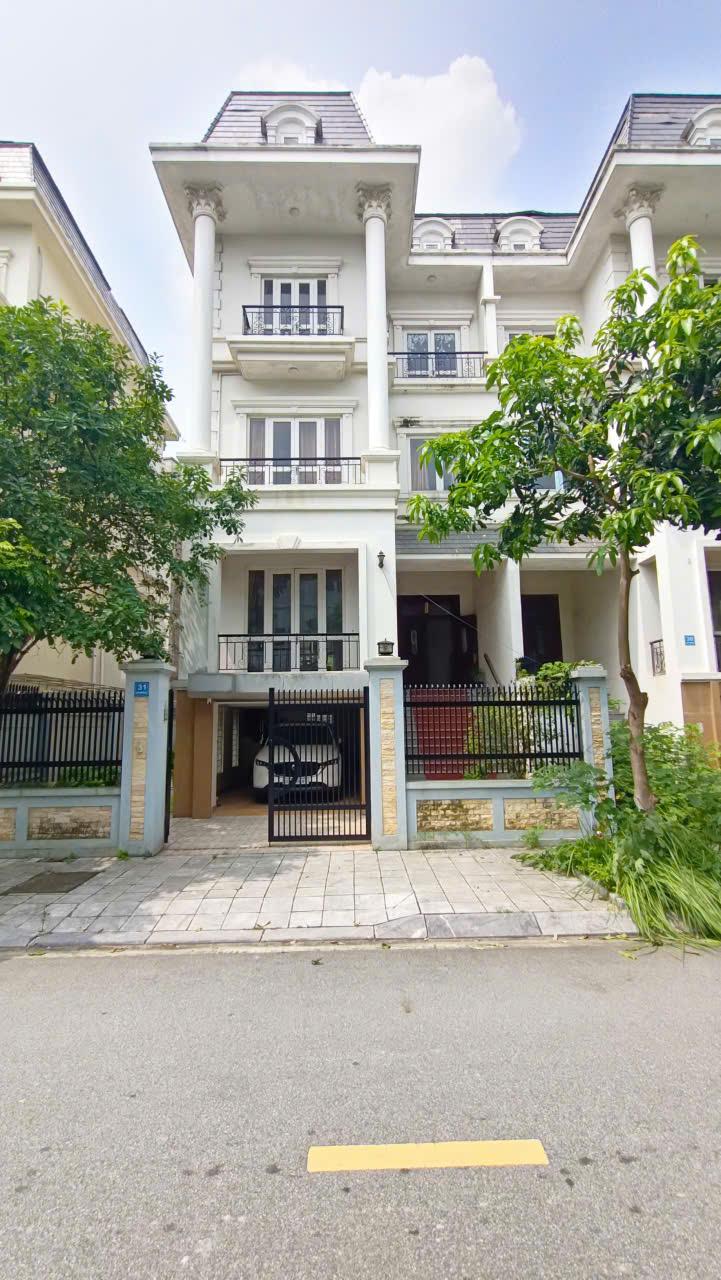 CHO THUÊ CĂN HỘ TẦNG 4 (2PN, 100M2) TẠI KĐT MỚI LIDECO THỊ TRẤN TRẠM TRÔI. 6.8TR/TH. LH:0971928881